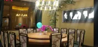 香迪雅酒店（龍裏高鐵北站體育場店） - 早餐