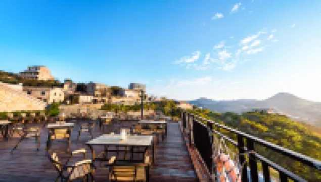 Yinxiangjia Peninsula Hostel