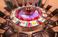 Xintiancheng Hotel Hotels in Lu County