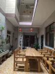 Jinyaju Inn (Huashan Scenic Area Yuquanyuan Branch)