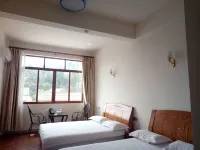 Zigong Longpan Hotel