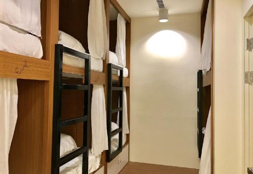 호스텔 공용 공간