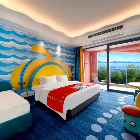 Fuxian Lake Dolphin Bay Hotel (Cambrian Town Flagship Store)