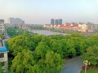 Nanxian Rocket Hotel