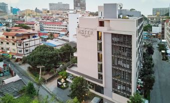 Aster Hotel and Residence