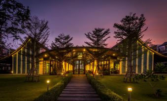 Bangsaen Heritage Hotel