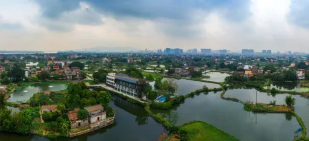 Heshan Shuimo · Fangtang Boutique Stay (Huaqiaocheng Gulao Water Village)