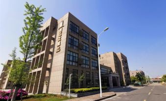 Jinjiang Pinshang Hotel (Ningbo Hangzhou Bay Bridge)