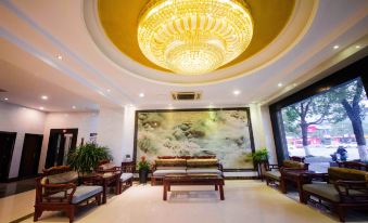 Star Moon Hotel