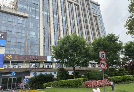 루자상뤼 호텔 외관