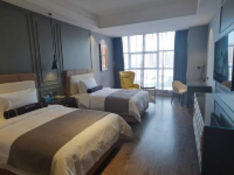 兰欧酒店(西安北站店) - 兰欧豪华双床房