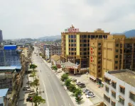 Vienna Hotel (Luchuan High-speed Railway Station) Hotel a Luchuan