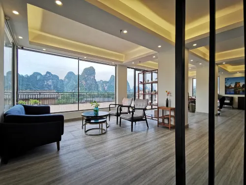 Qijing Mountain Court Hotel (Yangshuo Shili Hualang Yulong River) - ที่มีฟิตเนส