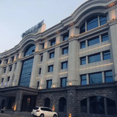 JINSHUNTIANHUA Hotel (Qujing Wanda Plaza)