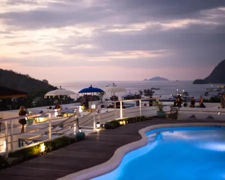 シーエスタ コモド - ホステル & ホテル コモドのホテル