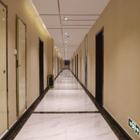 Gucheng Wangheng Business Theme Hotel