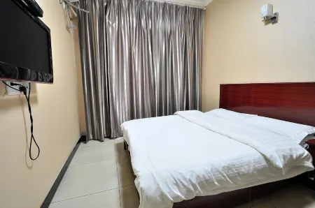 Feidong Guest Home Express Hotel Отели рядом с достопримечательностью «Zhangji Passenger Transport Terminal»