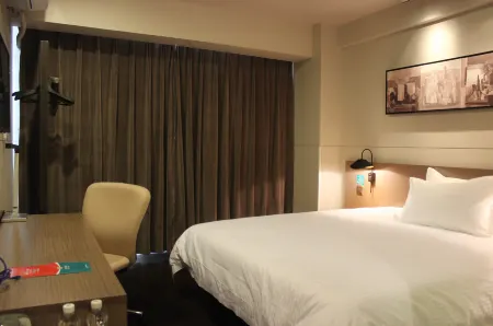 Jinjiang Inn Select (Shenyang North Railway Station Huigong Square)
