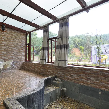 Blue Moon Valley Hot Spring Hotel
