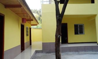 Langzhong Juyuan Express Hotel