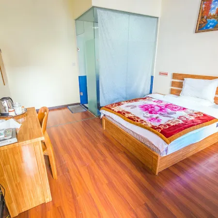 Dongmen Business Hotel