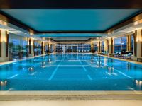 上海浦东嘉里大酒店 - 室内游泳池