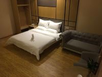 上海诺斯特酒店 - 豪华大床房
