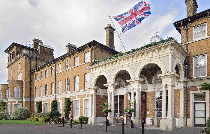 Oatlands Park Hotel