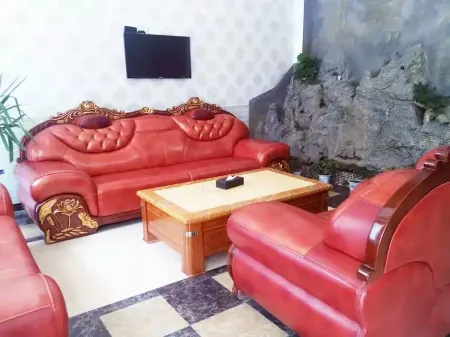 Kaijiang Hongxuan Hotel