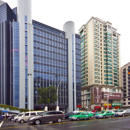 Capsule Youth Hostel (Fuzhou Sanfang Qixiang)
