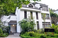 Rehai Hot Spring Resort · Meinvchi Các khách sạn gần Re Lake SPA Scenic Spot