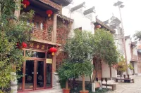 Taierzhuang Old Town Chonghua Building Hotels near Taierzhuang Ancient Town
