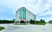 Zhao Huang the Garden Hotel