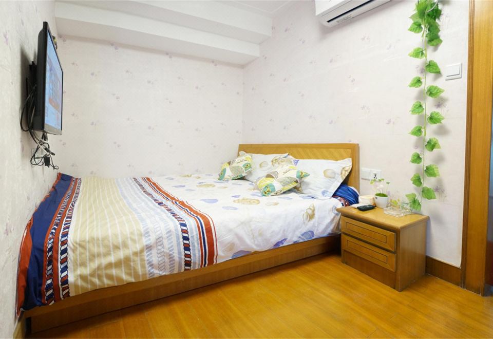 Wuzhen Courtyard Inn