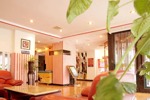 Aiju Hotel (Dashiqiao Railway Station South) Hotel a Dashiqiao