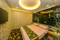 Weishi Zuolin Youshe Fashion Themed Hotel Hotels in Weishi