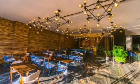 CHEERMAY Hotel (Guangzhou Luogang Science City Shenzhou Road Subway Station)