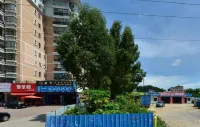 Yaduo Hotel (Xinfeng County Yunjishan Scenic Area）