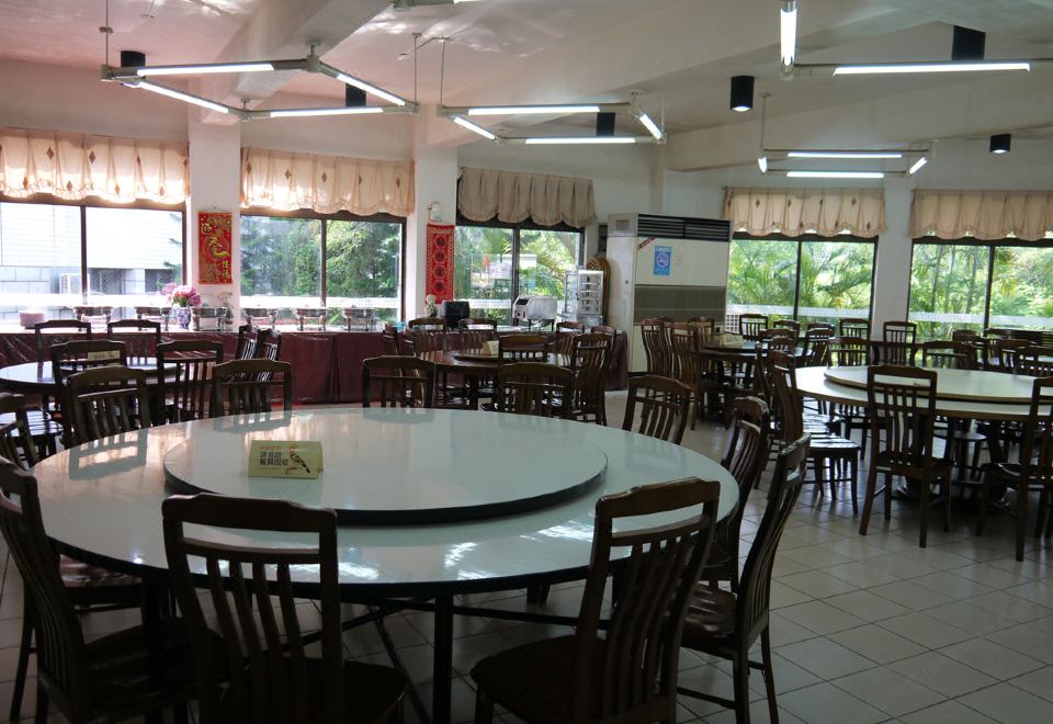 유스 센터 조식