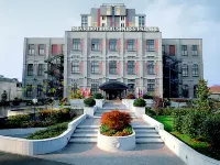 Starhotels Business Palace Hotels near San Donato Station