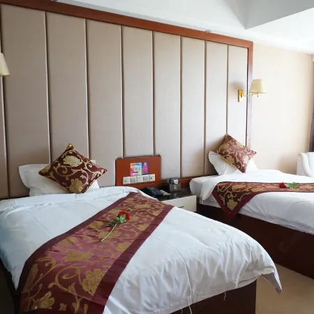Chuxiong Mouding Huahu Chengji Hotel
