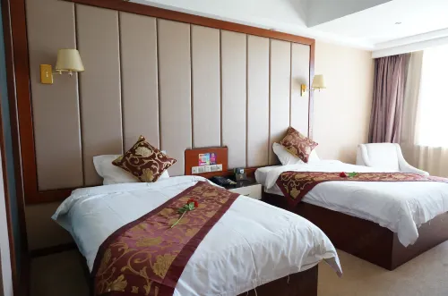 Chuxiong Mouding Huahu Chengji Hotel Hotels in Mouding