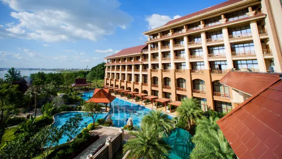 Landmark Mekong Riverside Hotel