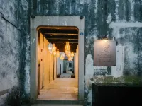 Blossom Hill Hotels & Resorts · Qiushuli Hotels near Liu's Former Home