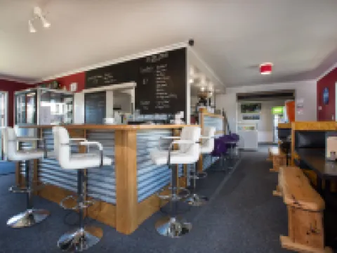 LKNZ小屋 奧阿庫尼酒店