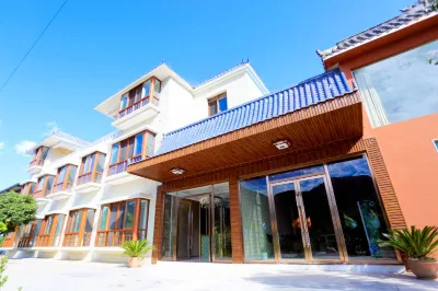 Lakeview Village Baili Ecological Corridor 주변 호텔