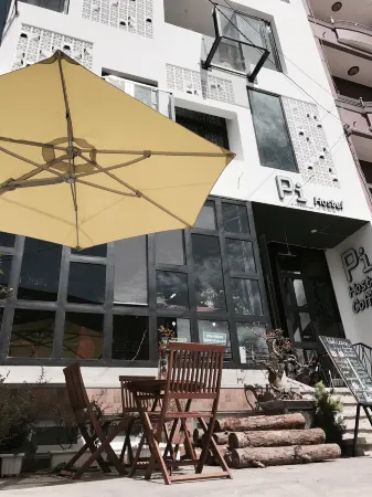 Pi Boutique Hostel Отели в г. Далат