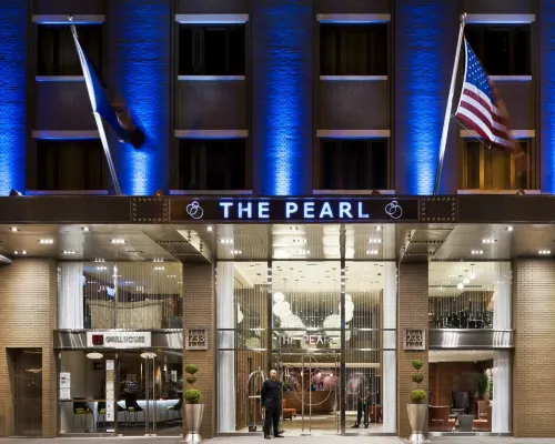 The Pearl Hotel Hotels near Manhattan