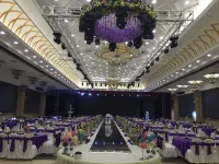 Qianyuan Guangsha Hotel Hotel a Yushu