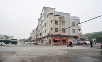 Zhongyuan Hotel